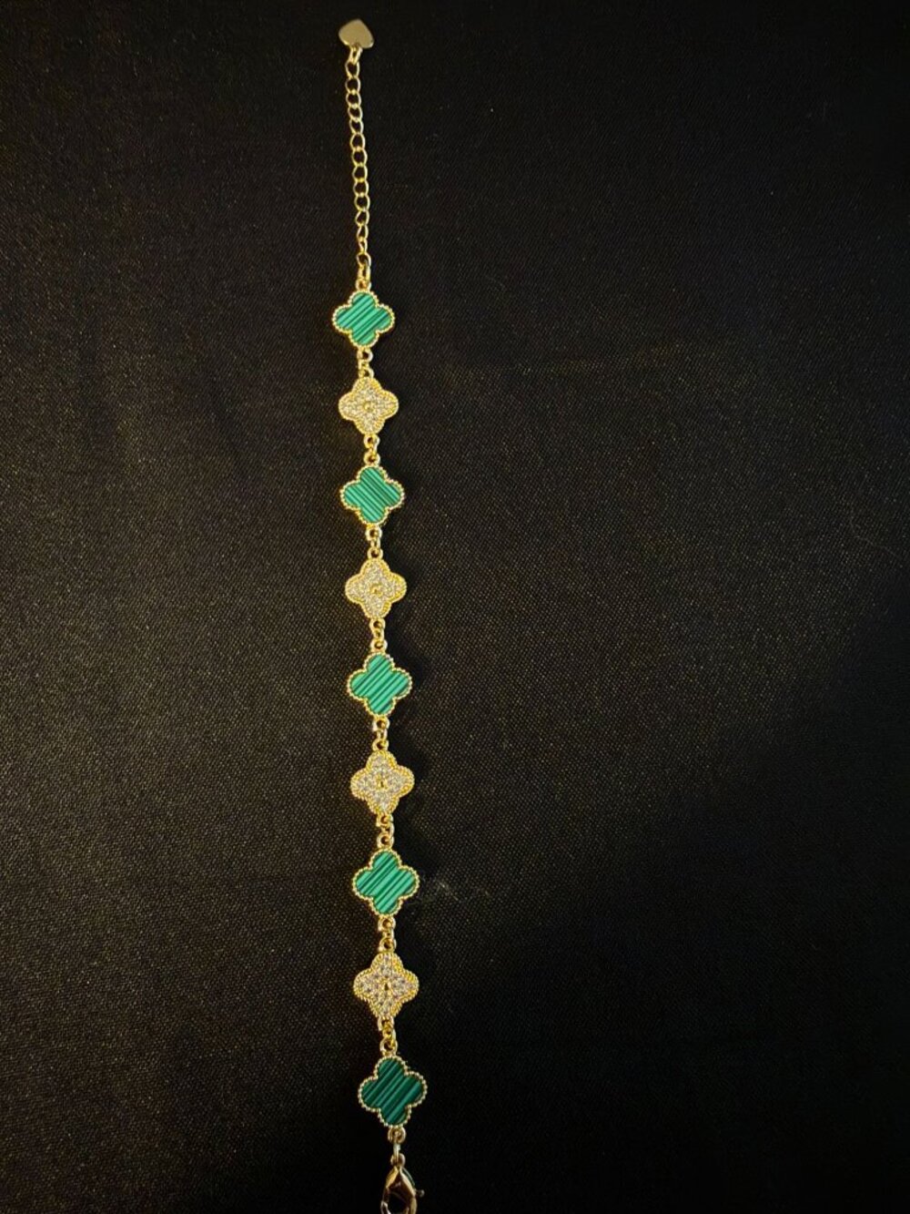 Green & Crystal Clover Link Bracelet – Gold-Tone, Adjustable